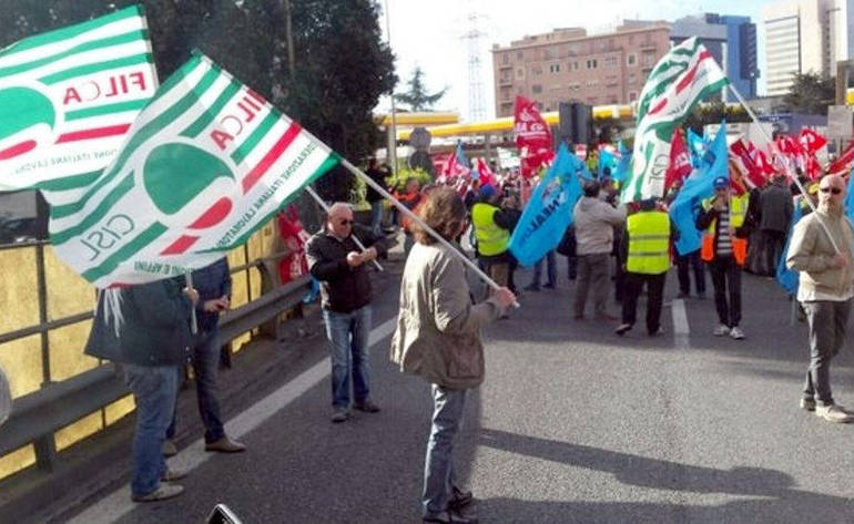 Giornata delle vittime sul lavoro, i sindacati: «Servono più ispettori a Bergamo»