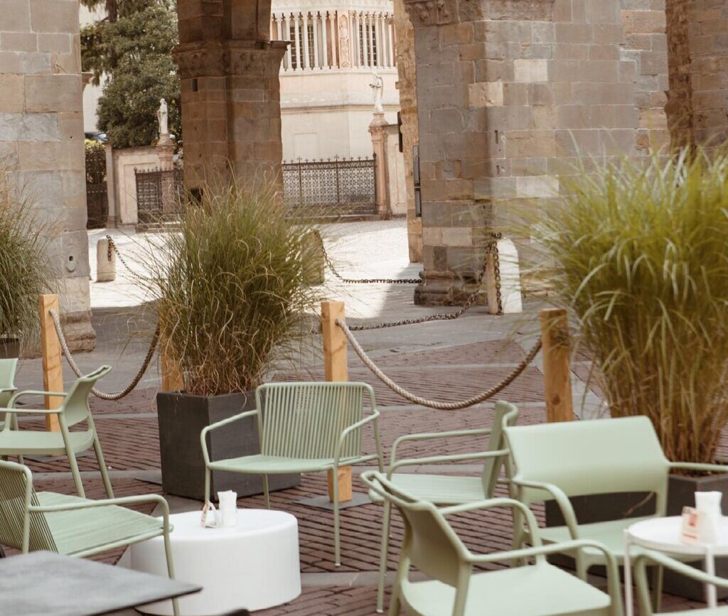 Torna il T-Garden del Caffè del Tasso, per ritrovarsi sotto le stelle di Piazza Vecchia