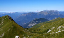 La possente e inimitabile bellezza del monte Menna, tra Val Brembana e Val Serina