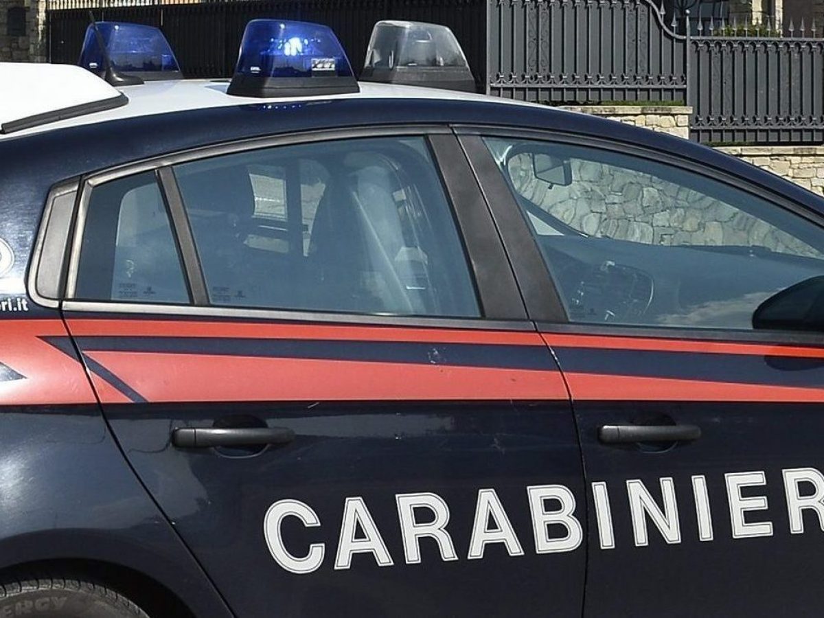 Pubblica online video e foto hot dell’ex fidanzata: denunciato un uomo di 37 anni