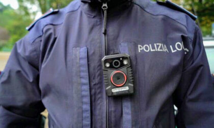 Gli agenti della polizia locale avranno una bodycam sulla divisa