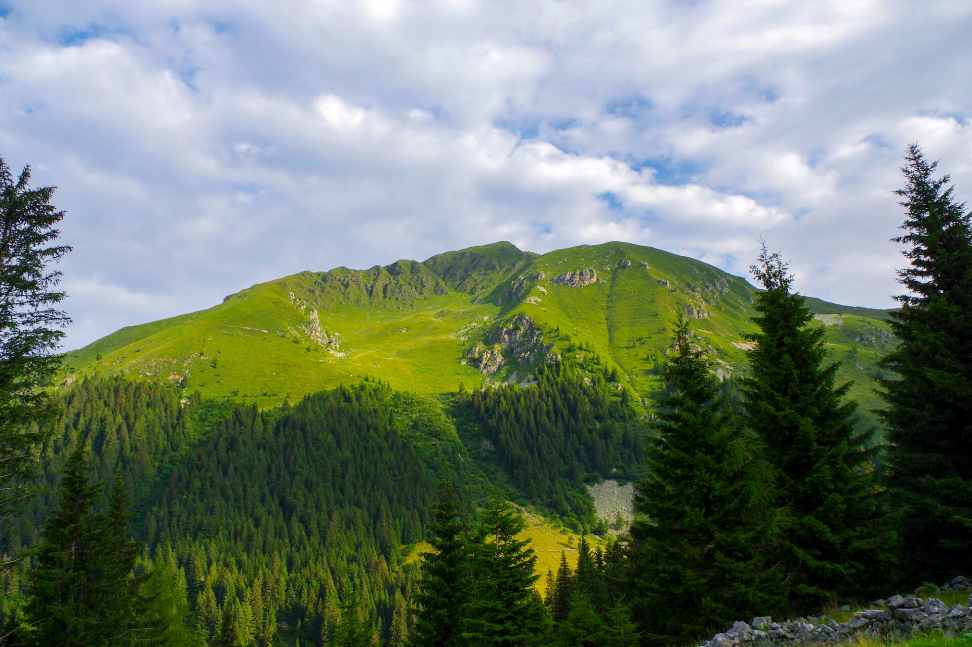 Escursione monti Arete e e Valegino 1