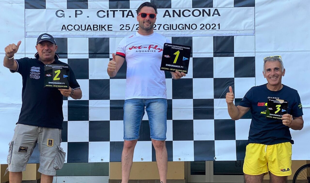 Campionato italiano moto d’acqua 2021: Michele Cadei e la moglie Sonia Carrara conquistano Ancona