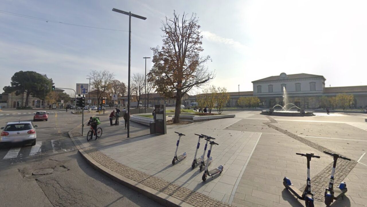 In due settimane 6 risse in stazione e 1 rapina in centro, Ribolla: «Il Comune intervenga»