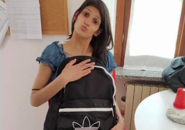 Scomparsa ragazza a Bergamo: si chiama Nicole e ha 18 anni