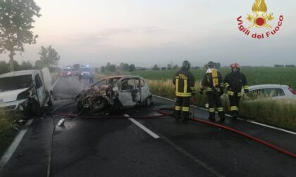 Provoca un incidente sulla Soncinese e scappa: identificato il pirata della strada