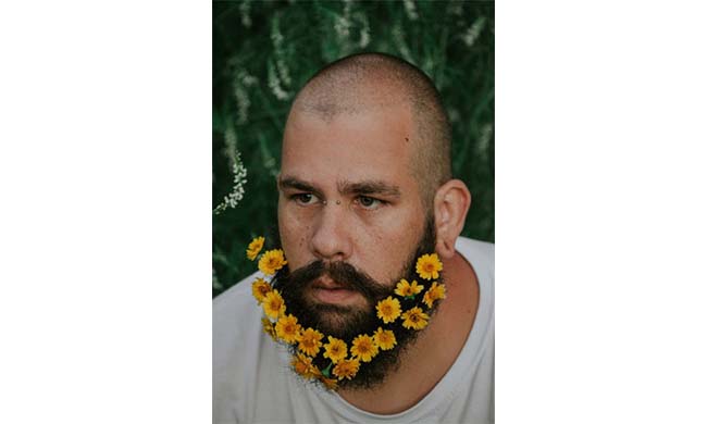 Sempre più italiani perdono i capelli per colpa dell’alopecia androgenetica. L’intervista al Dott. Emrah Cinik, tra cause, sintomi e soluzioni