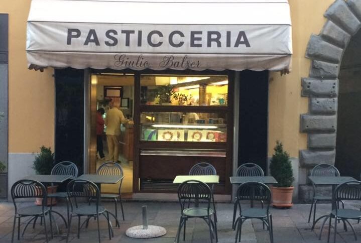 Non solo Nessi: in centro ora chiude anche il “Balzerino”