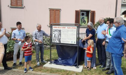Inaugurata a Fiorano al Serio la stele ricordo della Corsa delle Uova (che torna nel 2022)