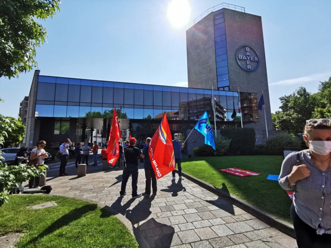 Vertenza chiusa alla Bayer di Filago: trovato l’accordo sui 46 lavoratori in esubero