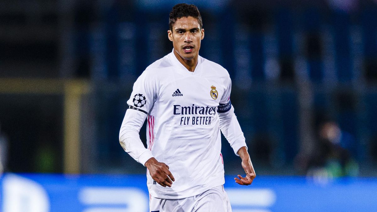 Varane al Manchester United per 50 milioni: per Romero ne servono dieci in più