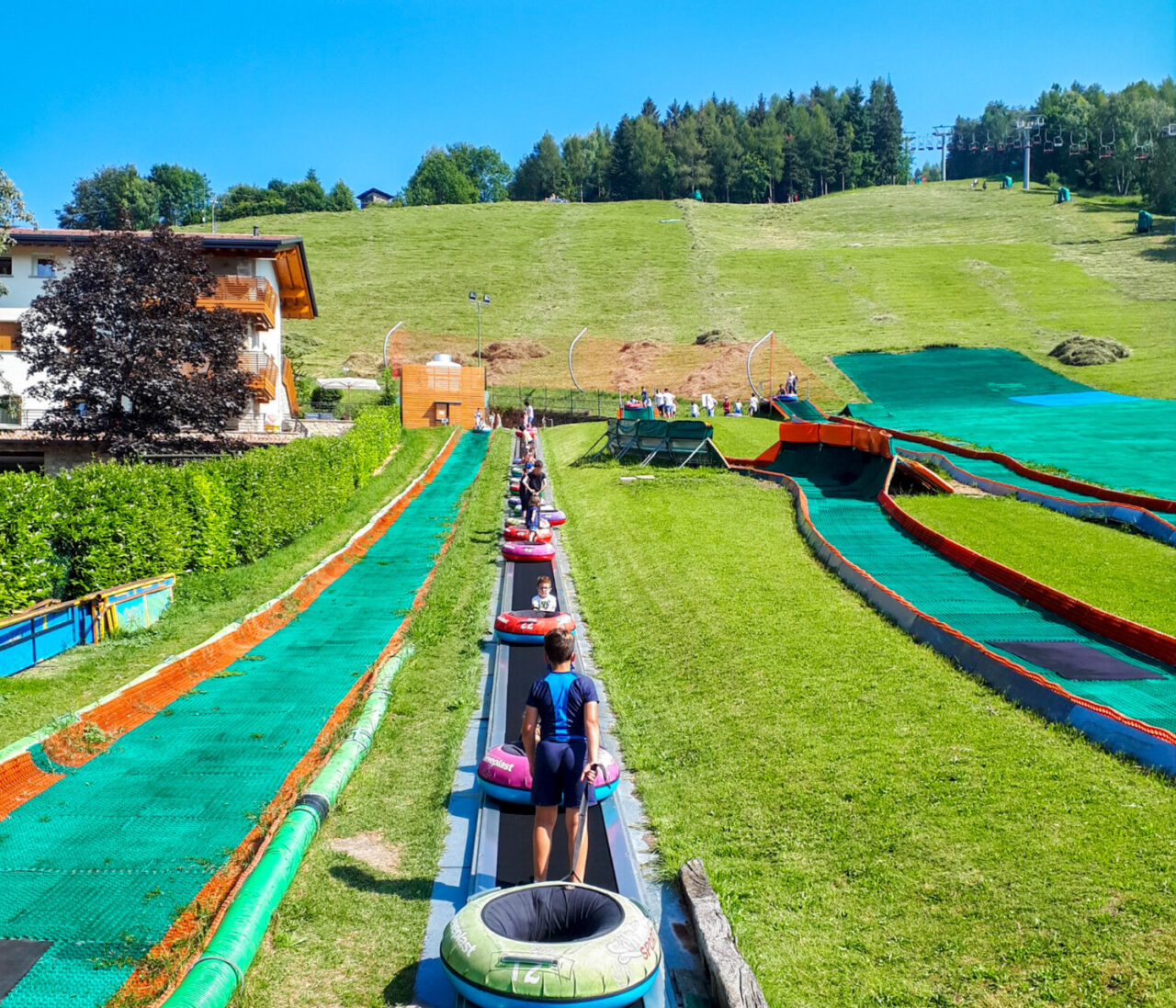 Selvino, estate dalle mille risorse: c’è anche una corsa sull’Everest