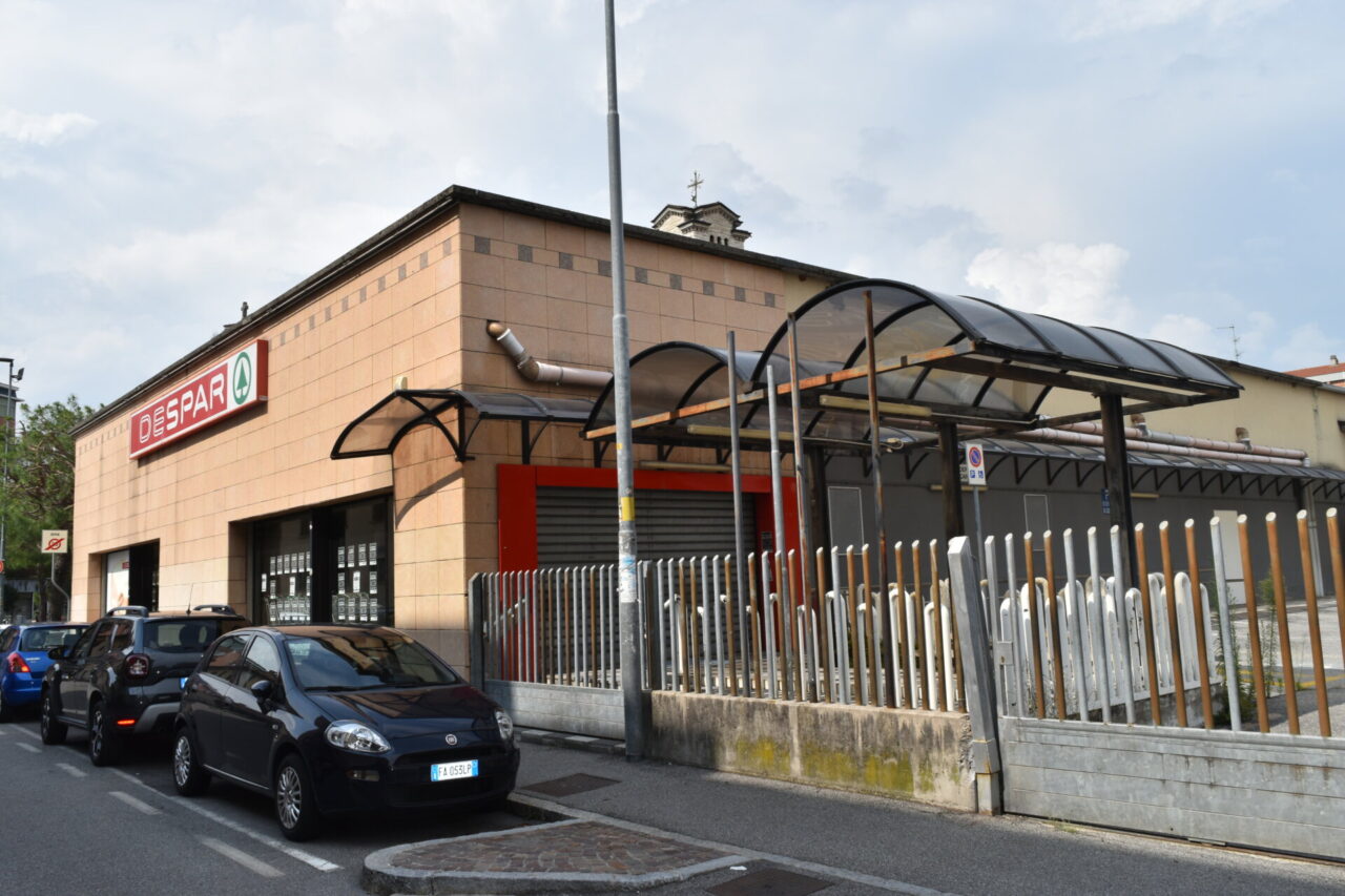 La Malpensata ha perso il Despar e adesso chiede un nuovo supermercato