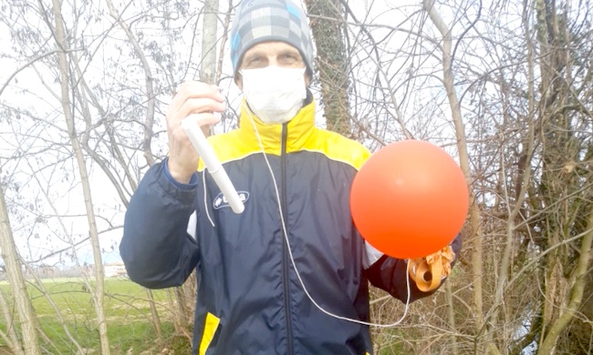 I palloncini con i sogni dei bambini di Cesano Boscone sono arrivati fino ad Arcene