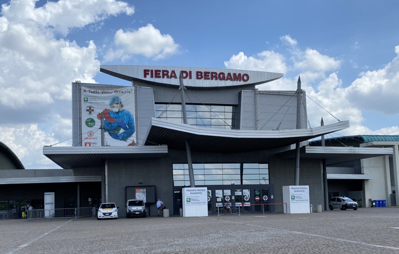 Le attrezzature dell’ospedale in Fiera in dono a Rsa, Croce Rossa e strutture bergamasche
