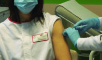 Operatori sanitari non ancora vaccinati: a Bergamo inviate 2.700 lettere di sollecito
