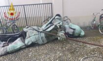 «Rivolete San Giorgio al suo posto?»: a Treviolo c'è già nostalgia per la statua