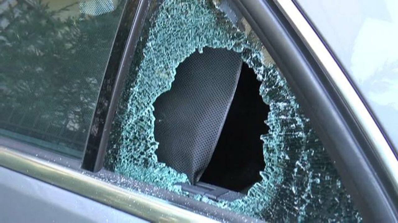 Colpo durante una gara podistica: ignoti svaligiano le automobili di sette corridori