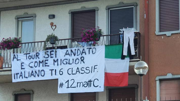 Un grande Mattia Cattaneo al Tour de France accolto da campione a Monte di Nese