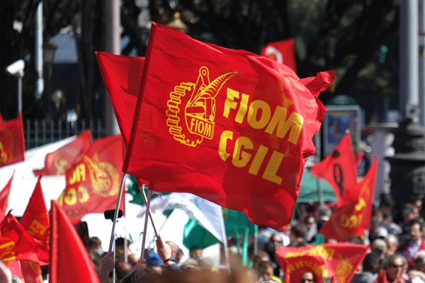 Sblocco dei licenziamenti: i metalmeccanici bergamaschi scioperano per due ore