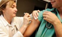 Operatori sanitari non vaccinati: l'Ats ha sospeso i primi 15 medici e 95 infermieri