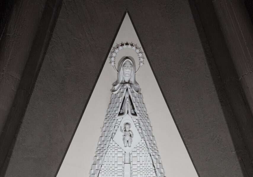 L’artista che voleva dare alla Madonna della chiesa di Longuelo il volto di Sofia Loren