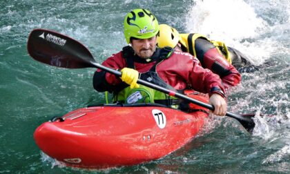Tragedia in Val Brembana: istruttore di kayak travolto dalla violenza del torrente