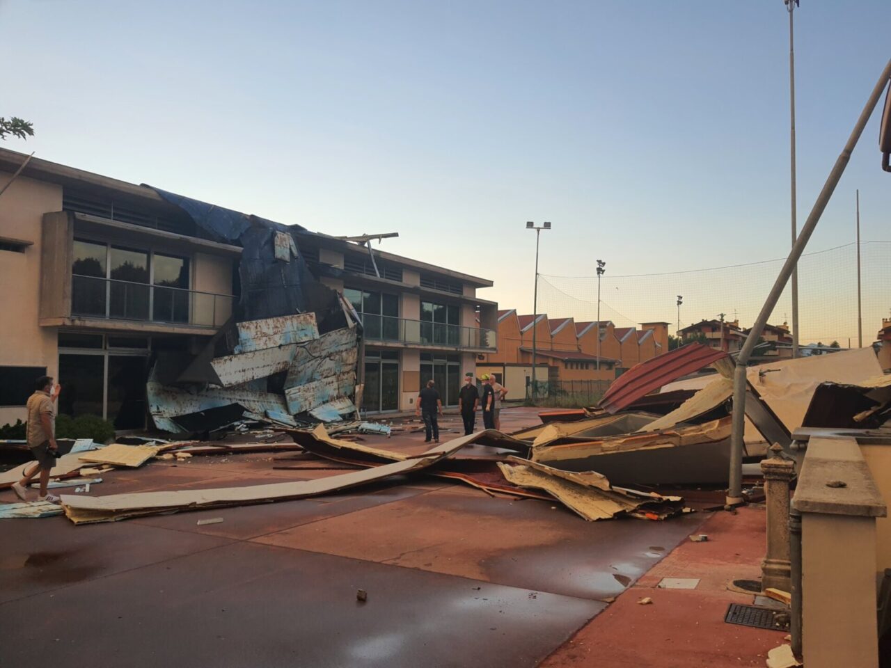 Foto e video dei danni della tempesta che ieri pomeriggio ha colpito la Geromina a Treviglio