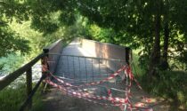 La vergogna dei ponti della ciclabile della Val Seriana ancora chiusi dopo quasi due anni
