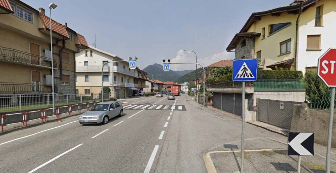 Schianto a Villa d’Almè, ancora gravi l’anziana investita e il motociclista coinvolti