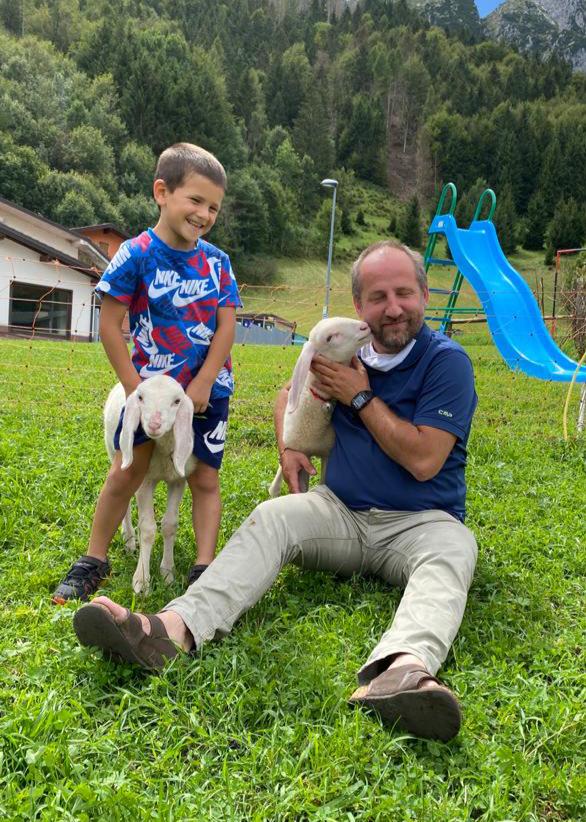 Colere saluta il parroco, don Antonio Locatelli: «Un prete che non sarà dimenticato»