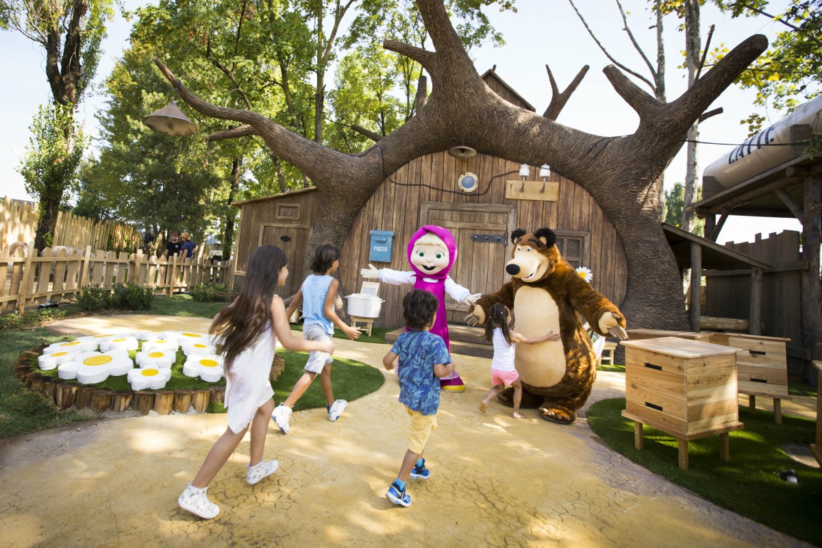 Green pass nei parchi divertimento: crollo di ingressi nel weekend (meno 50 per cento)