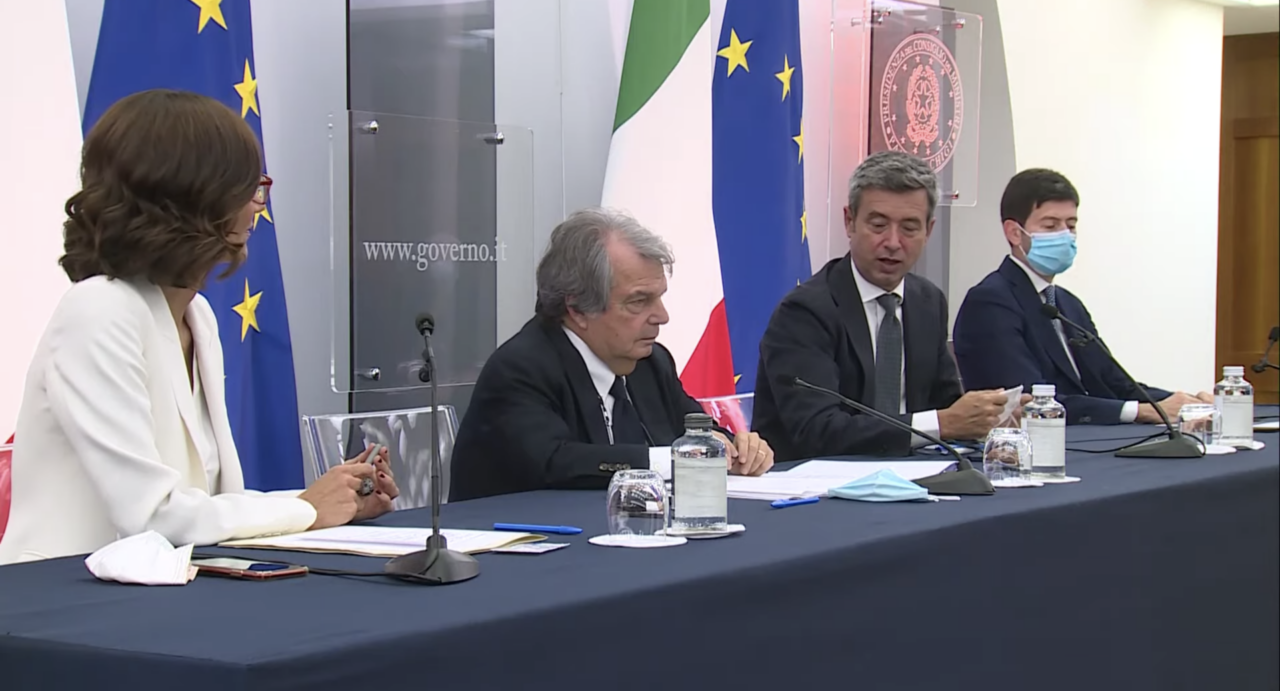 Green Pass obbligatorio dal 15 ottobre per tutti i lavoratori. Ecco tutte le regole