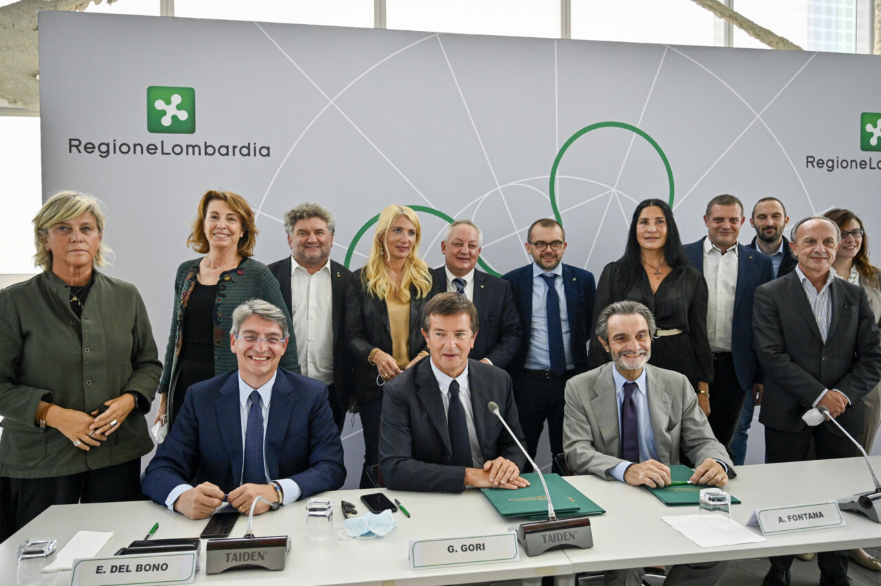 Bergamo e Brescia capitali Cultura 2023, firmato protocollo d’intesa a Palazzo Lombardia