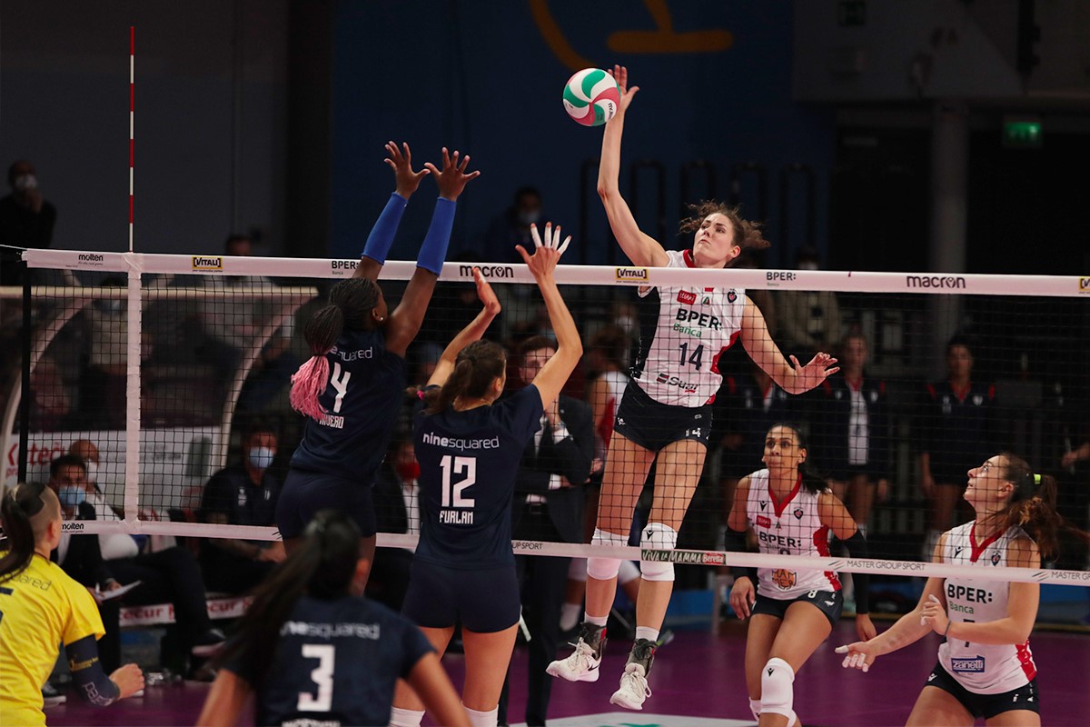 Debutto amaro per la Volley Bergamo 1991: sconfitta davanti a oltre seicento tifosi