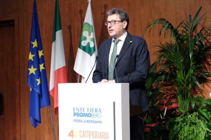 Il ministro dello Sviluppo economico Giancarlo Giorgetti inaugura la Campionaria