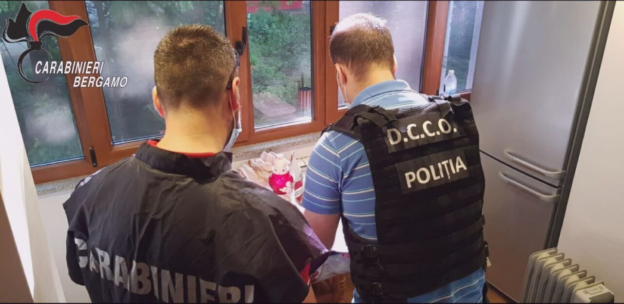 Tratta di esseri umani e sfruttamento della prostituzione a Bergamo: estradato 29enne dall’Irlanda