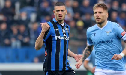 Un'Atalanta da zona Cesarini: con due gol nel recupero (di primo e secondo tempo) fa 2-2 con la Lazio