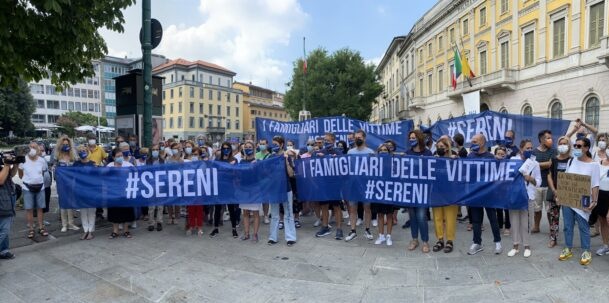 Gestione dell’emergenza Covid, nel giorno dei Morti i familiari delle vittime in piazza a Roma