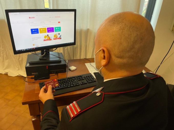 Finti annunci di vendita sul web: cinquantenne condannato a 2 anni e 10 mesi