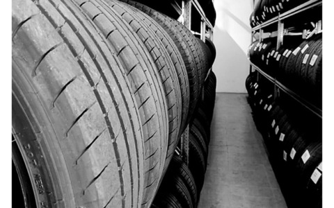 Pneumatici usati e ambiente: perché sono la soluzione giusta per il cambio gomme estivo