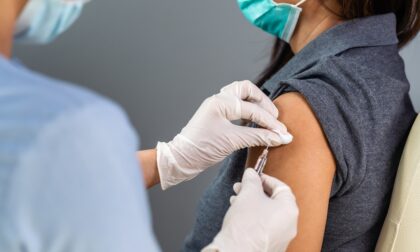 Vaccini anti-Covid, in Bergamasca si pensa a otto mini hub gestiti dalle farmacie