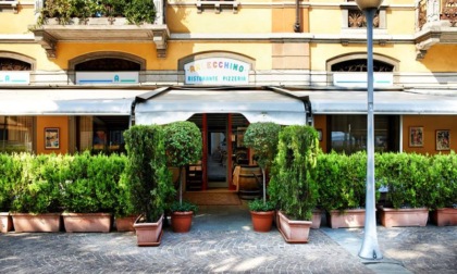 Piazza Sant’Anna, il ristorante-pizzeria Arlecchino chiude dopo 54 anni