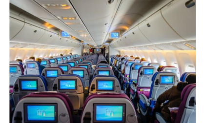 Viaggiare in aereo con le e-cig: ecco a cosa bisogna fare attenzione