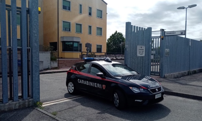 Marina la scuola e passa la notte fuori casa, paura per un 14enne ritrovato a Levate