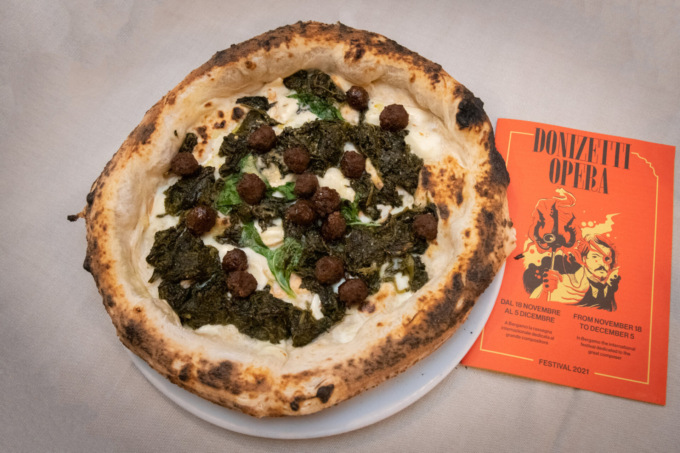 Donizetti Christmas Day, sotto l’albero del compositore una pizza in suo nome