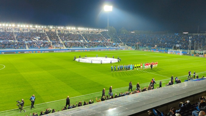 I video di una serata magica, in cui la Curva Nord è tornata a trascinare tutto lo stadio