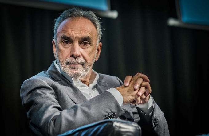 Remuzzi: «Basta allarmismi: i positivi senza sintomi devono andare a lavorare»