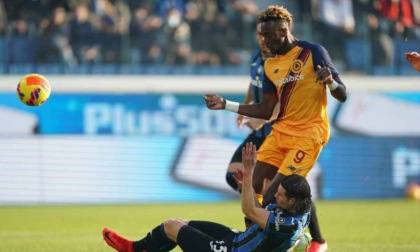 Un'Atalanta ingabbiata da Mourinho perde male con la Roma: finisce 1-4 per i giallorossi