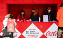Piazzale Alpini diventa il Villaggio di Natale Coca-Cola (e aiuta il Banco Alimentare)